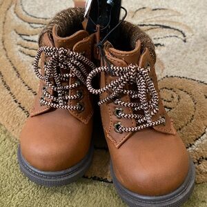 NWT Brown Kids Sweater Knit Boot